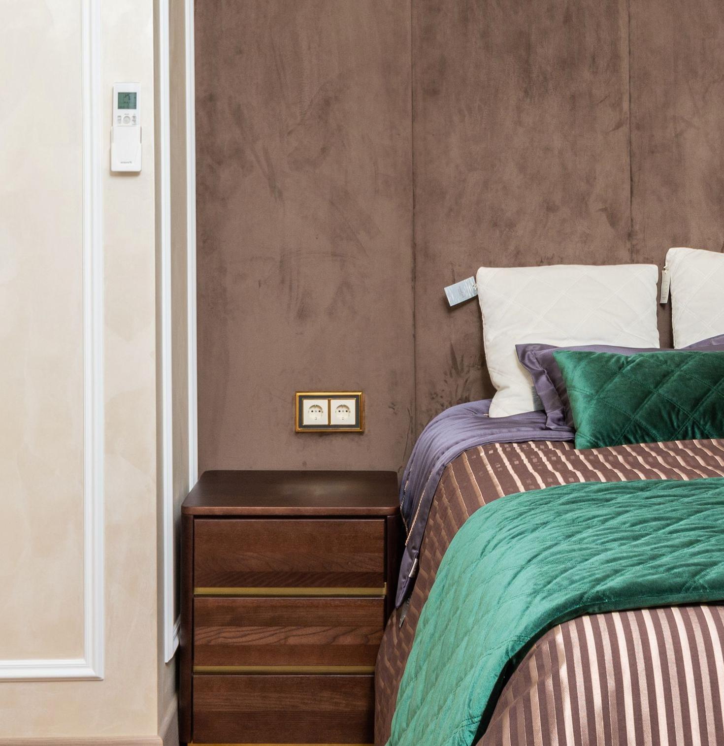 Signature Room lighting